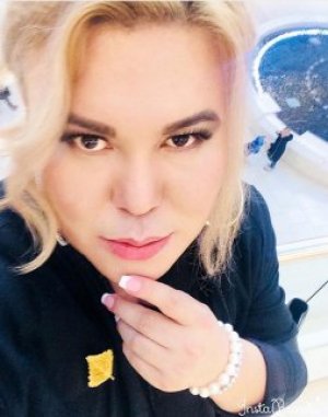 Транссексуалка Транс Ева 